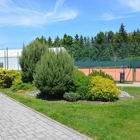 Penzión Rocket Club Losonc Kültér fotó
